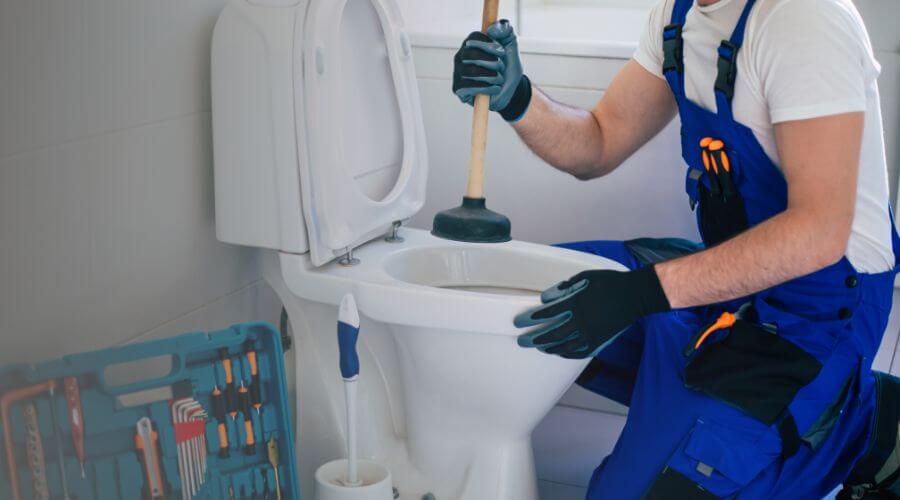 Expert burst pipe repair services in Wounded Knee, SD